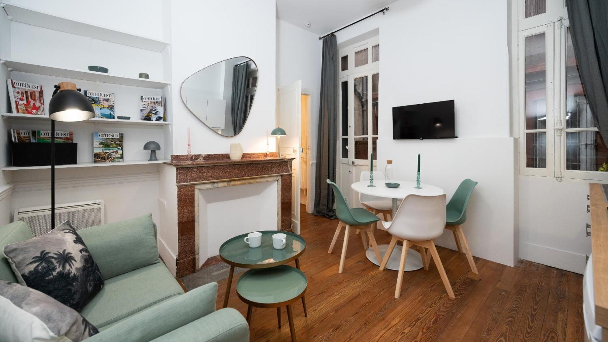 Elegant Hypercentre Au Coeur De Toulouse Apartment Exterior photo